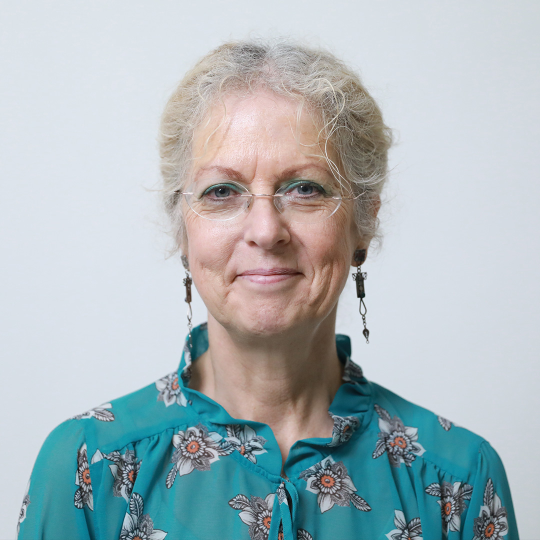 Lois Williams
